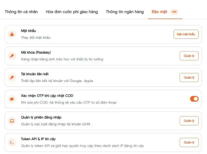 Tab Bảo mật trong Thông tin tài khoản GHN với mục Mật khẩu, Tài khoản liên kết, Xác nhận OTP khi cập nhật COD và Token API & IP tin cậy